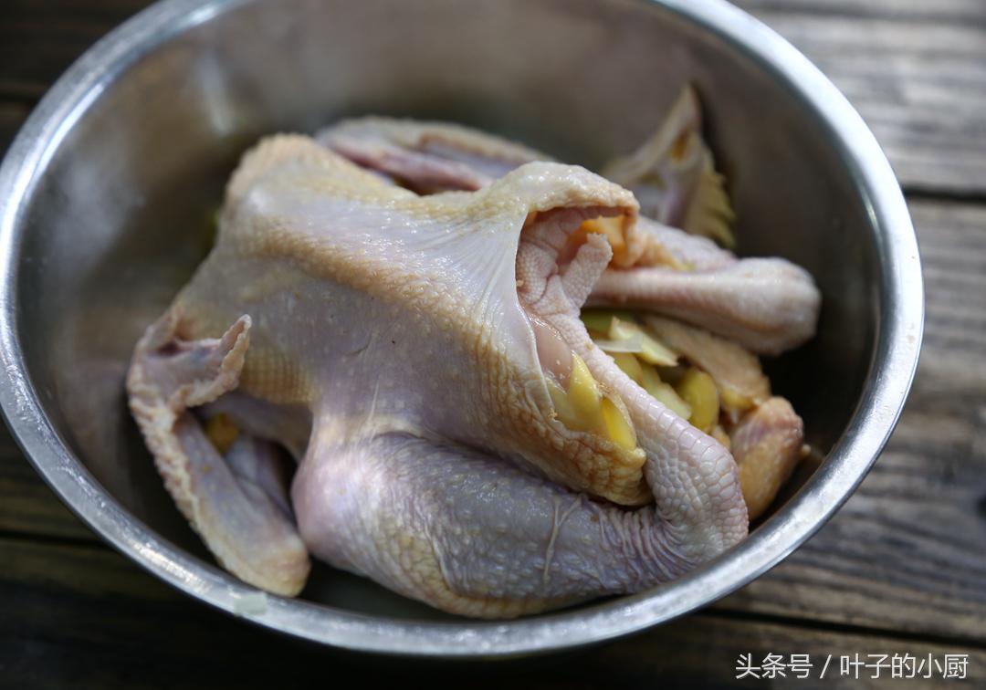 叫花鸡怎么吃,叫花鸡秘制方法