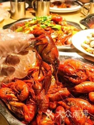 成都龙虾最好吃的地方,五一成都必吃网红龙虾馆推荐