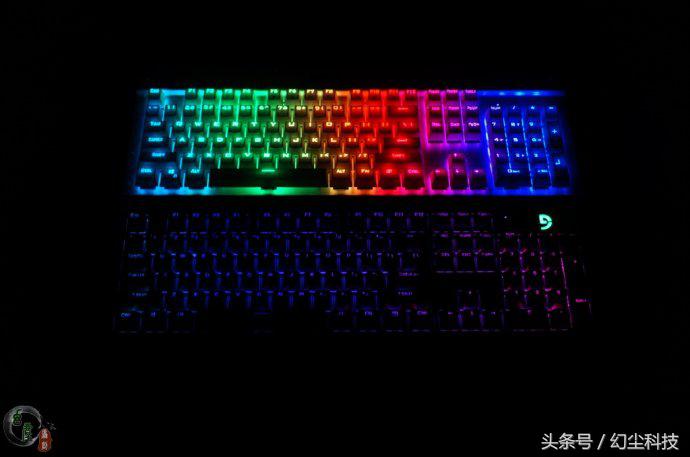 樱桃rgb轴和普通轴有什么区别,樱桃rgb红轴手感好不好