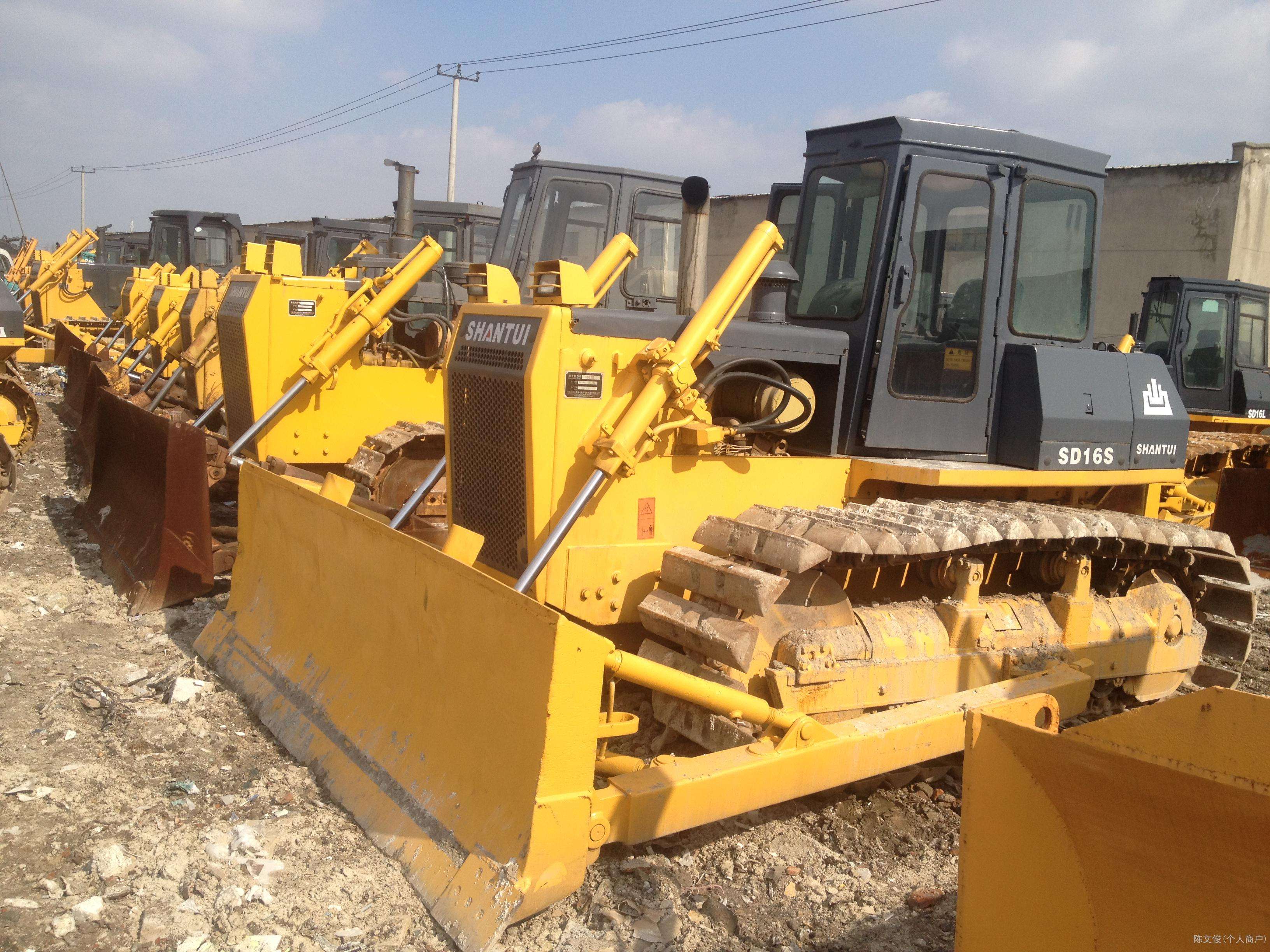 敌人躲掩体不出来怎么办,敌人躲在树后撞不到咋办