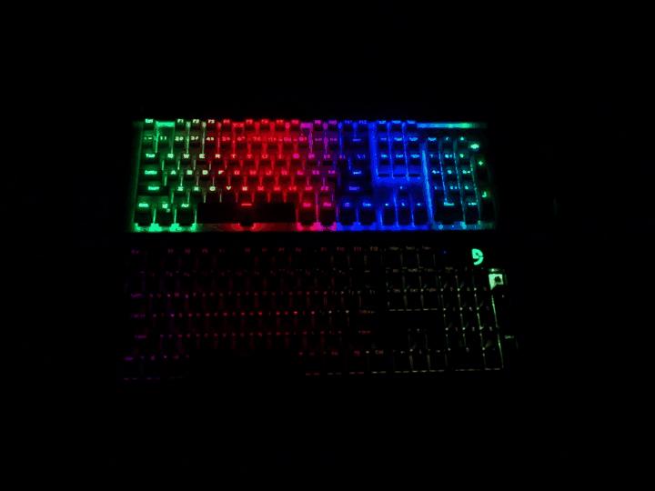 机械键盘rgb灯光不统一,樱桃rgb键盘