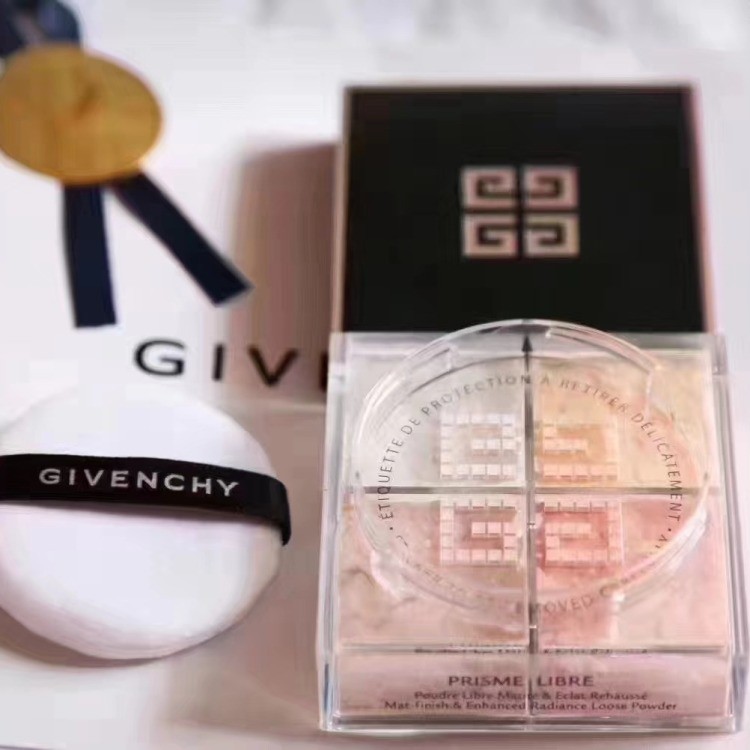 皮肤干燥脱妆的小妙招,夏天出油脱妆用什么产品