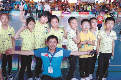 沈阳市中小学生跳绳,中小学竞技跳绳