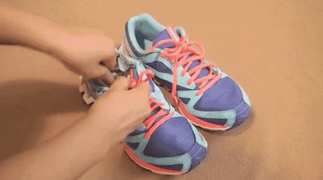 新鞋挤脚太瘦怎么办,新鞋挤脚跟处理4种方法