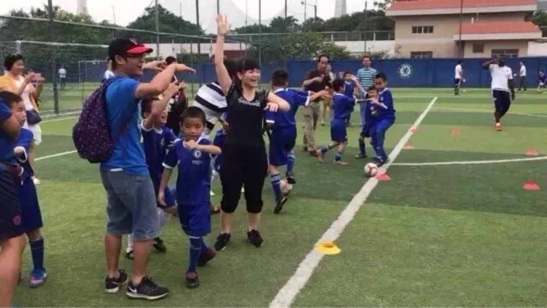 2018“今金贷”杯广州亲子足球嘉年华报名了！