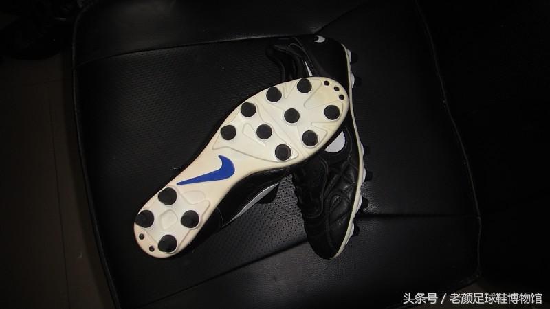 02年世界杯足球鞋回顾,世界杯最火前十的足球鞋