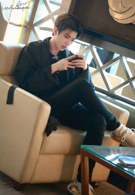 黄毅清开什么车,黄毅清金钱豹