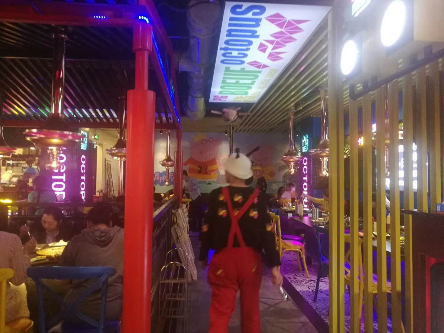 柳州必吃餐厅排行榜前十,柳州市适合10-15人聚会的餐厅团购