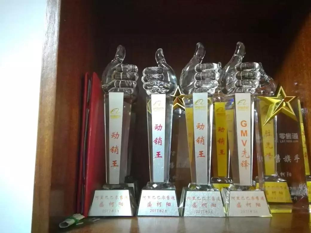 再不奋斗就老了赚钱才是唯一,再不闯荡就老了