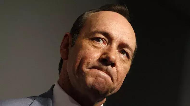 摩根弗里曼为什么人设崩塌,摩根弗里曼被人设崩塌