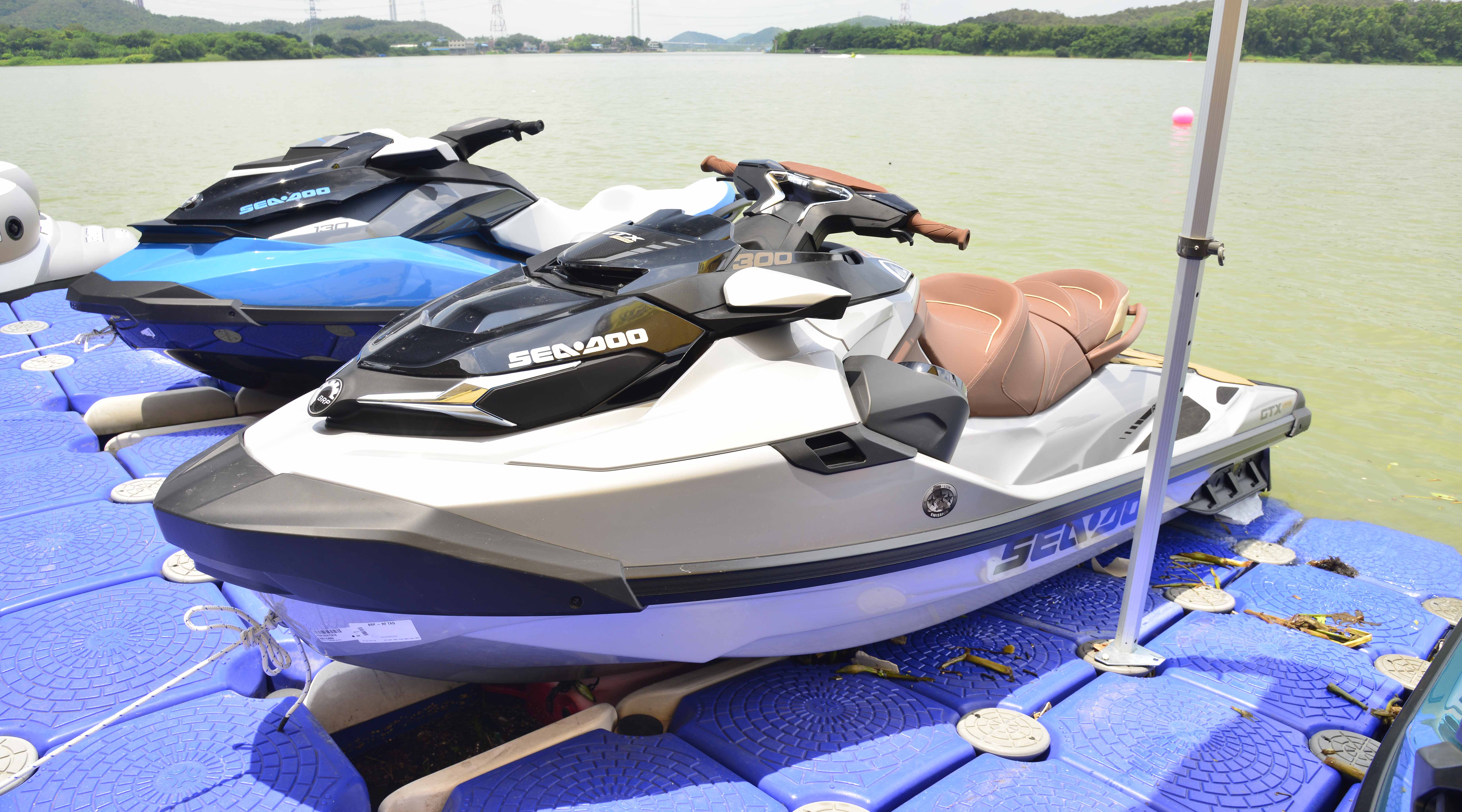 第一次体验海上摩托艇,真实的水上摩托艇