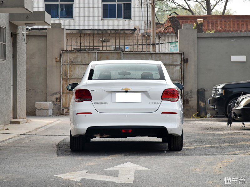 科鲁兹老款几千块钱,经典科鲁兹和凯越