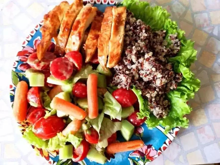 那些年被明星带火的零食真的都好吃吗？这篇文章将告诉你答案……