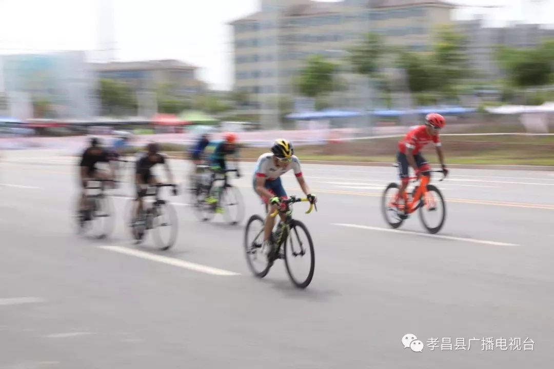 瀛熷畻鏁呴噷瀛濇槍,瀛濇槍姊﹂噷鑺卞洯