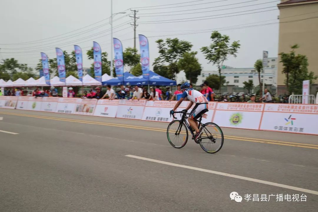瀛熷畻鏁呴噷瀛濇槍,瀛濇槍姊﹂噷鑺卞洯