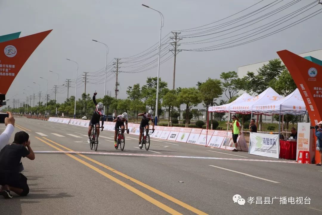 瀛熷畻鏁呴噷瀛濇槍,瀛濇槍姊﹂噷鑺卞洯