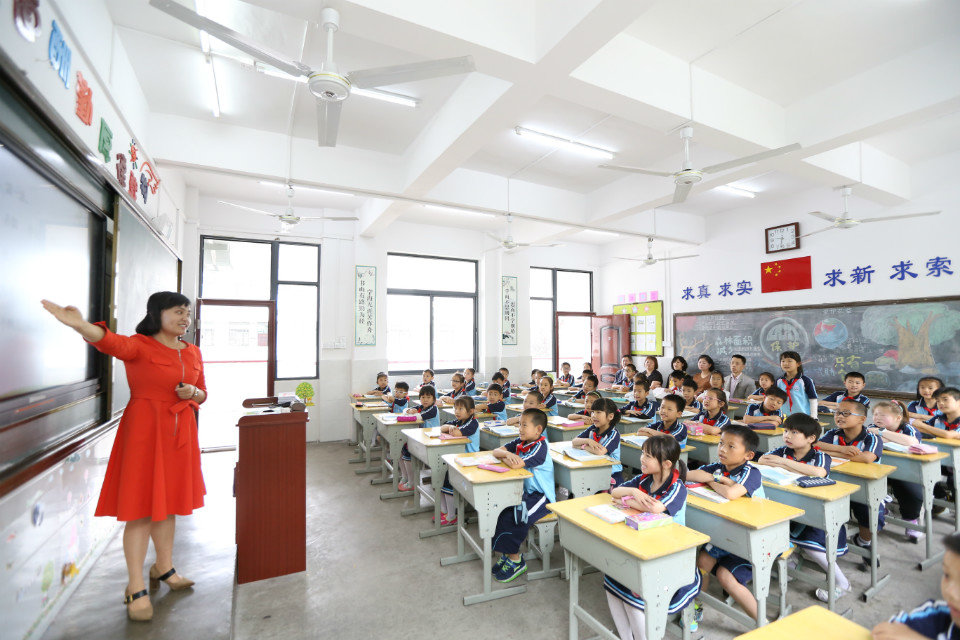 石化一小2024研学去哪,安庆石化一小教学开放日