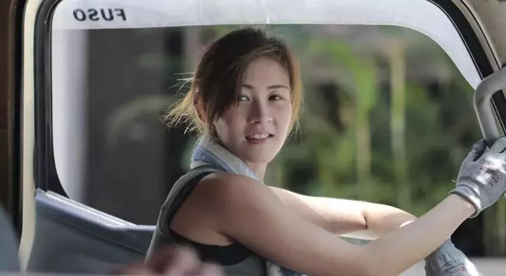 香港最美搬运工明星,香港版最美搬运工