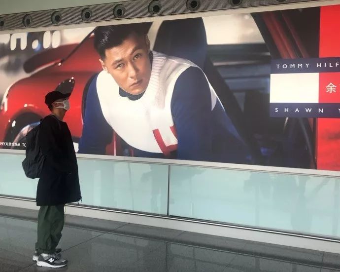 余文乐老爹鞋怎么搭配,余文乐爱穿潮牌