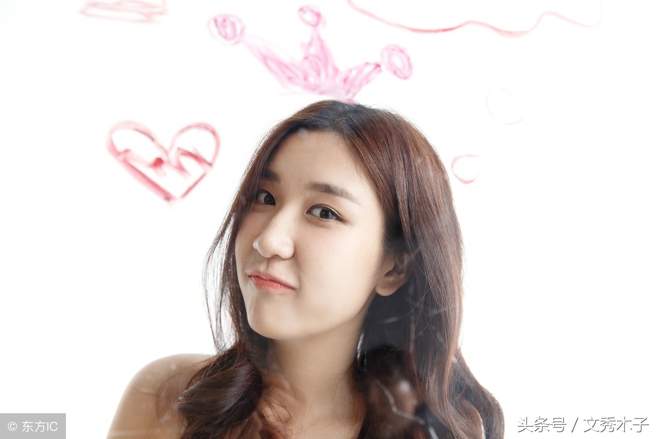 女人撒娇的8个技巧,女人撒娇俏皮的技巧和方法