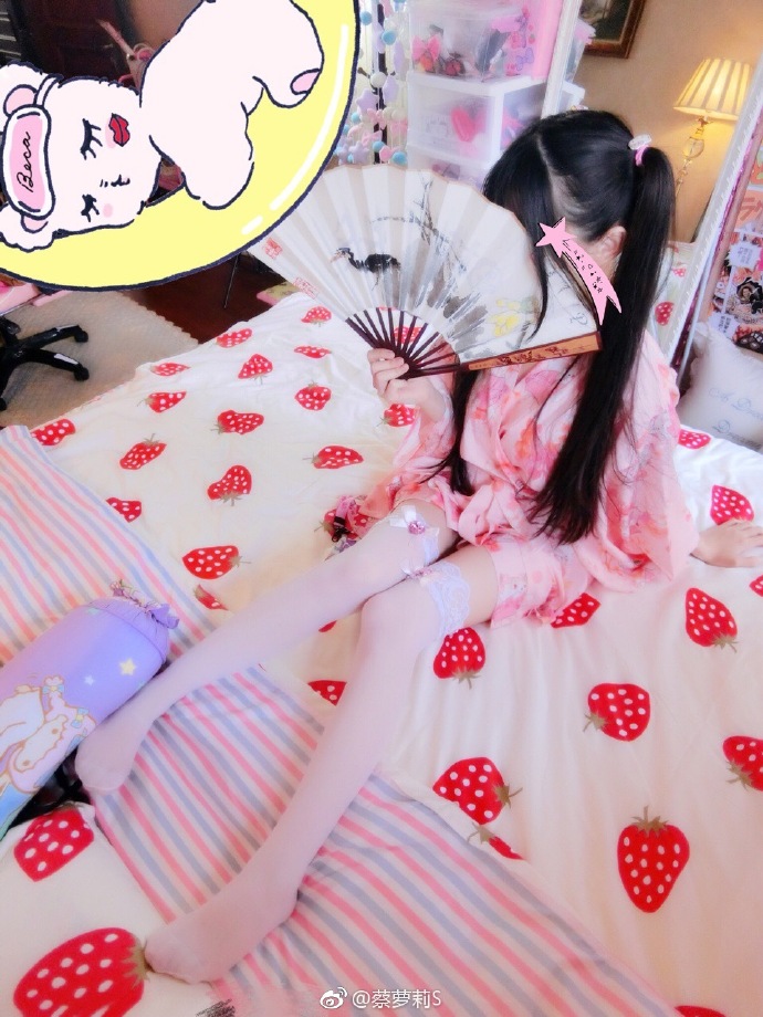 平胸主播最后的挣扎！蔡萝莉贴身物品都难买！网友：童装对A！