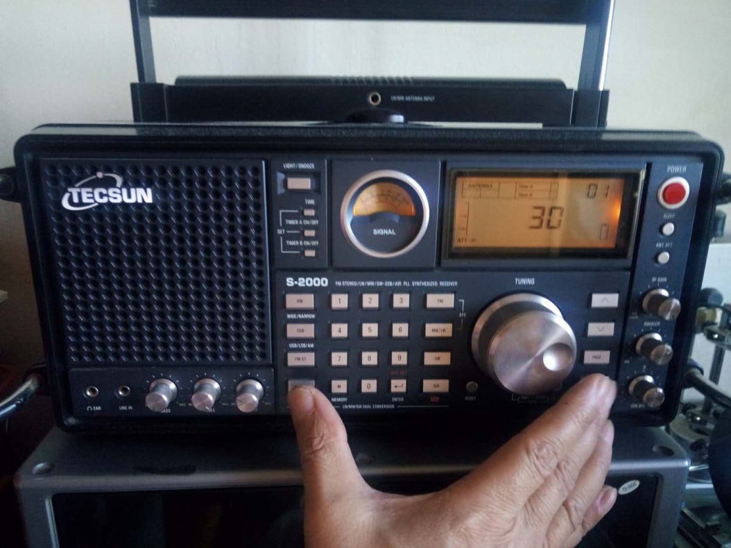 德生s2000收音机使用说明书,德生s-2000收音机接收灵敏度高吗