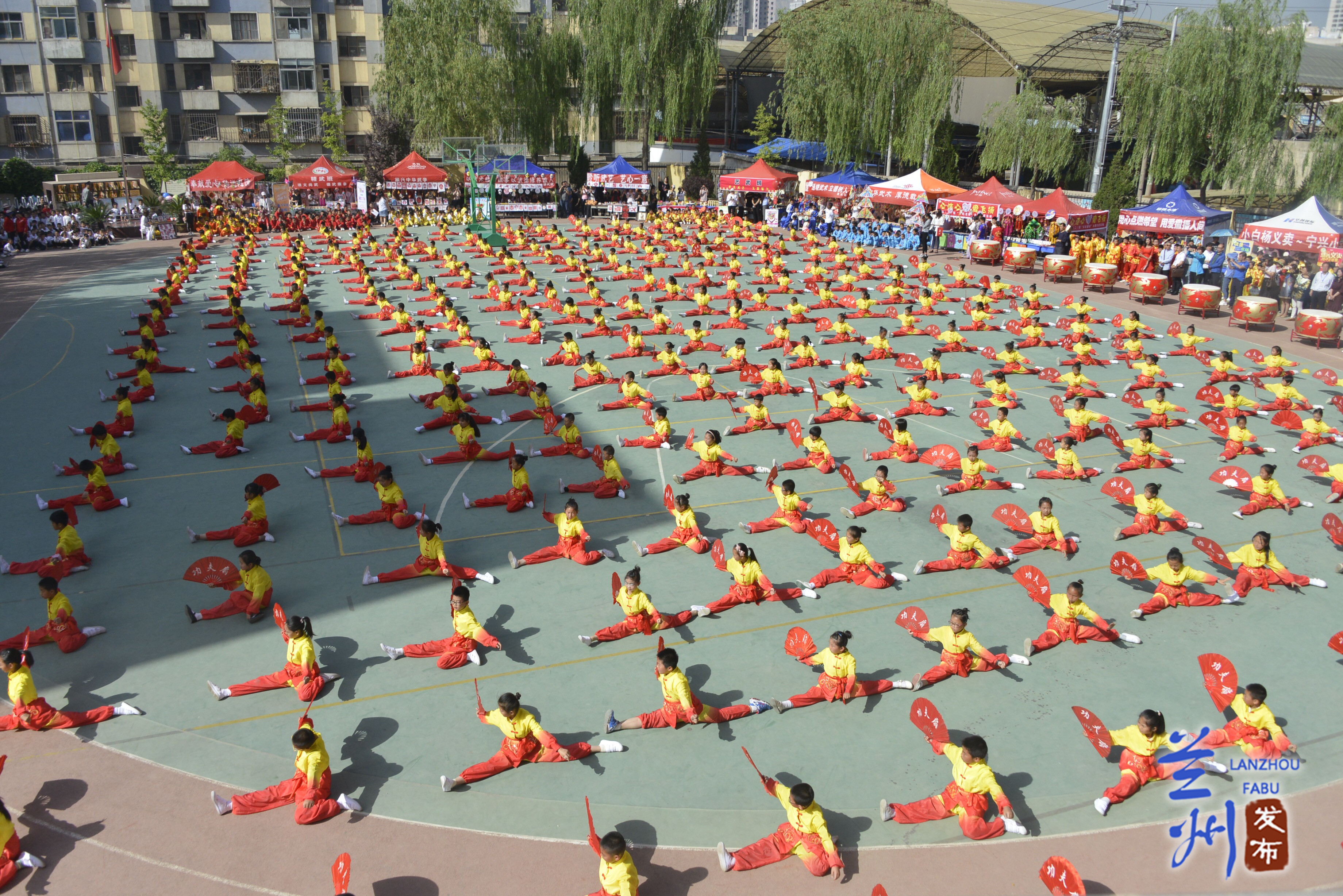 宁兴学校艺术节,宁兴学校艺术节二中表演