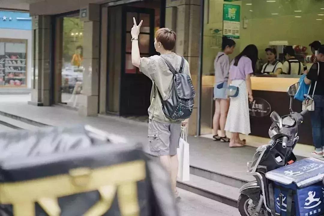 杭州一条街全是奶茶店,杭州一条很有名的街