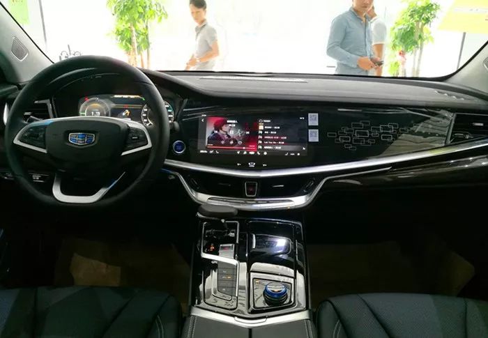 16万起步，纯电能跑60公里，还是中型车尺寸，吉利又放大招了