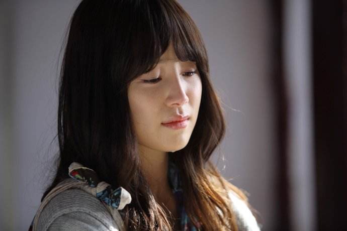 把曾经最在乎的人的QQ拉进黑名单，是什么样的感受？畅快的痛苦？