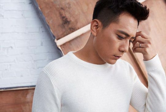 刘烨自曝曾严重失眠，困扰他三年的问题被这个女人治愈了！