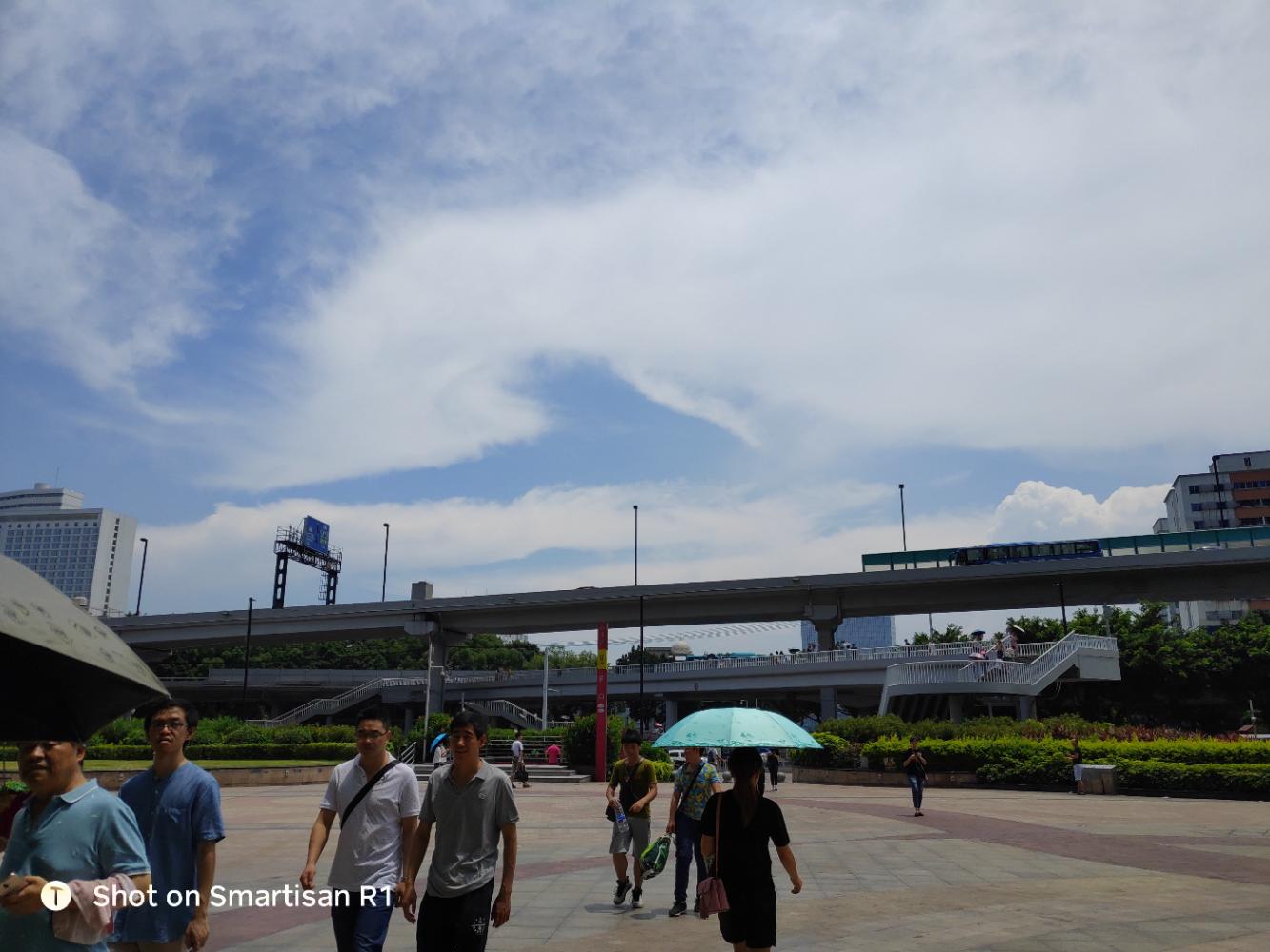 锤子坚果r1真的很好用,锤子坚果R1怎么样