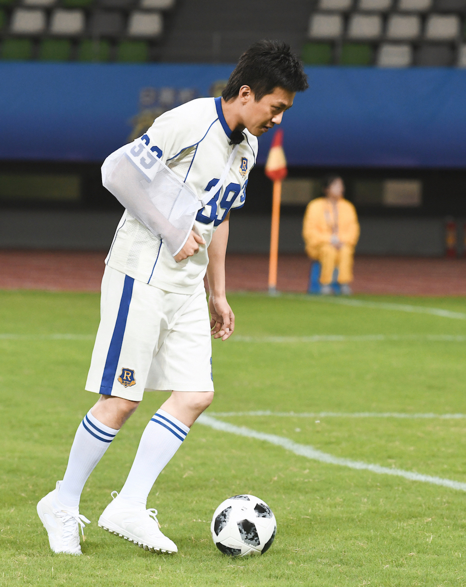 邓超奔跑吧乒乓球,奔跑吧兄弟邓超足球队