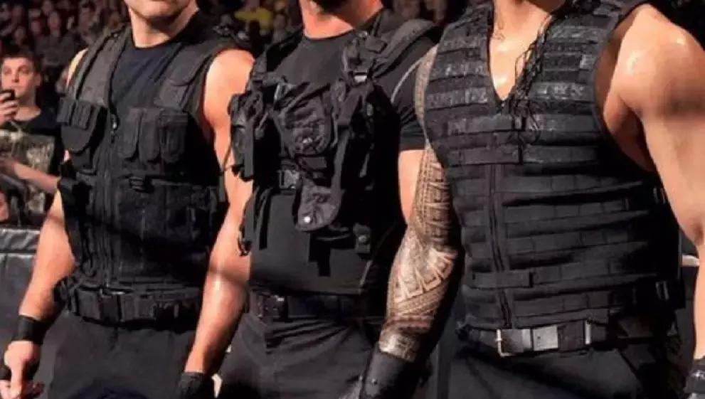 wwe罗曼雷恩斯的防弹衣,防弹衣罗曼雷恩斯照片