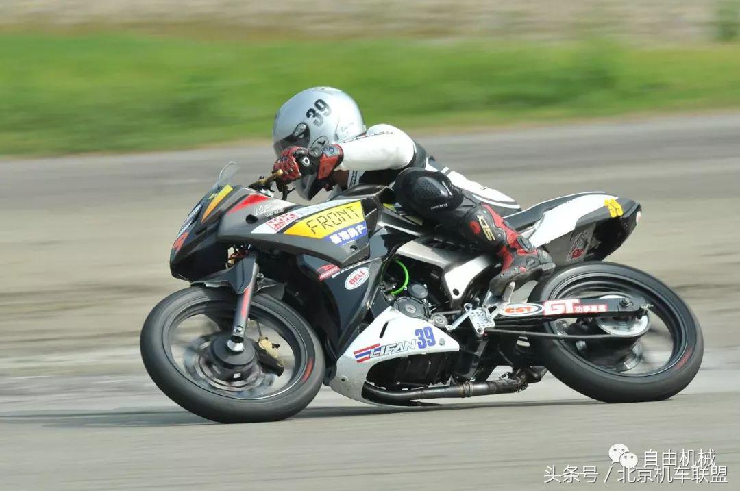 十大入门级小排量赛车,十万左右仿赛车型推荐