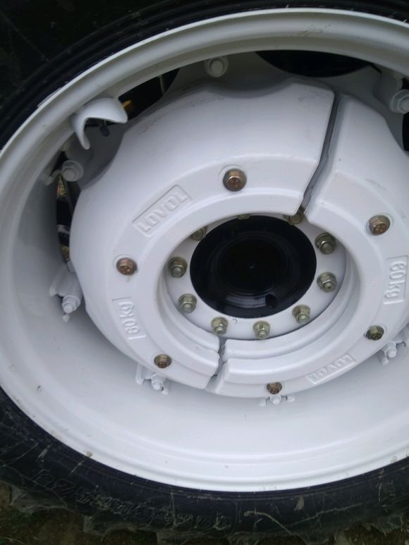 雷沃1604D拖拉机14万6，1804Q拖拉机13万7，朋友们我该怎么选？