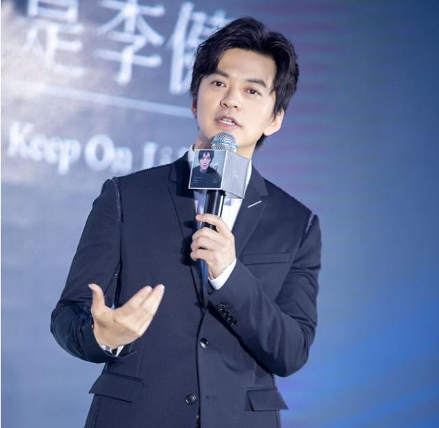 李健被称为音乐诗人如何评价李健,十大音乐才子李健