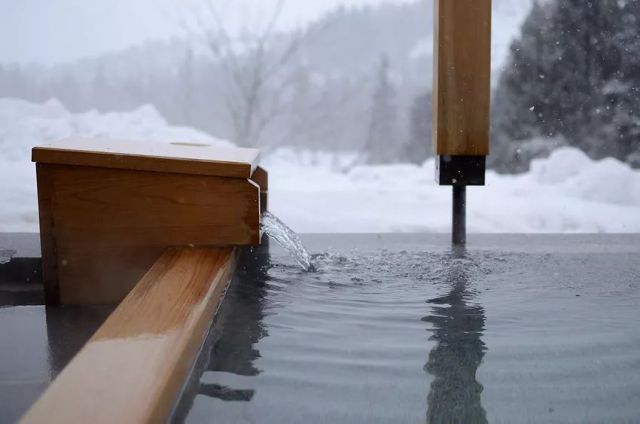 日本温泉旅馆,超享受旅行日本秘境中的温泉旅馆