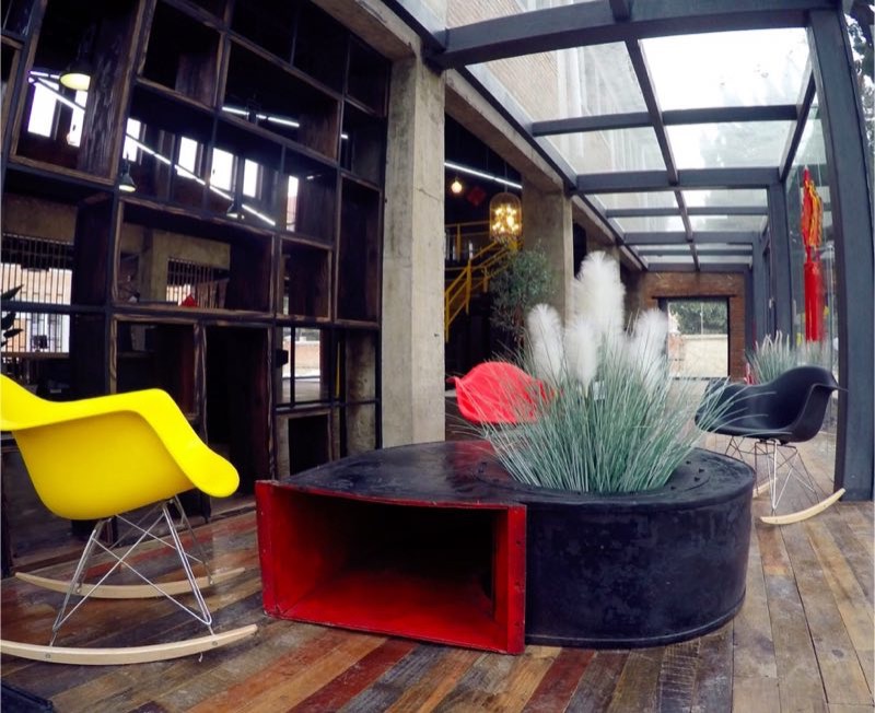 798工业与艺术的碰撞与融合,798与当代艺术