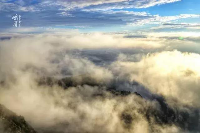 带着女生去峨眉山,带着女友穷游