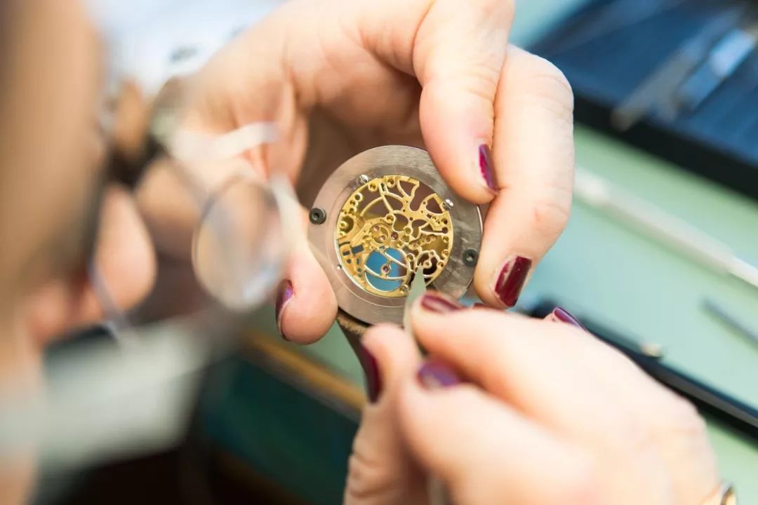 爱彼一年生产多少支腕表,世界名表前十名手表爱彼