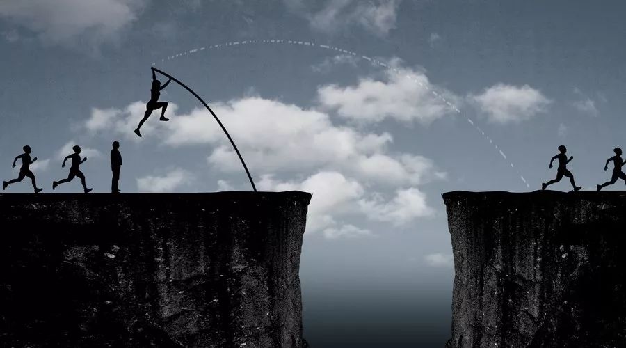 鏈熻揣浜ゆ槗鏃ヨ璧板娍,鏈熻揣浜ゆ槗鏃ヨ婕旂ず