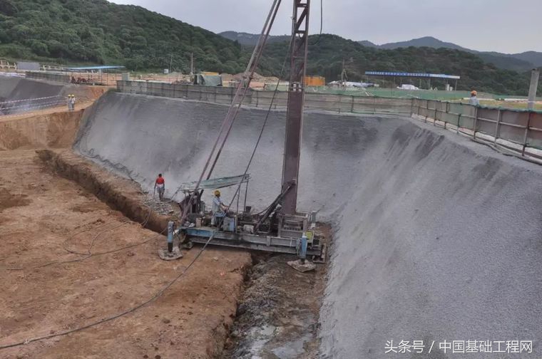 水泥复合管桩的工艺,水泥混凝土管桩是什么