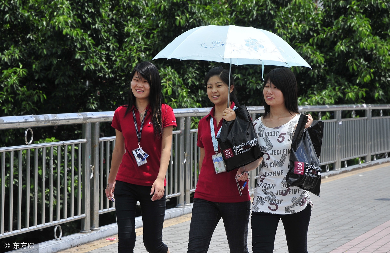 富士康工资怎么样亲身经历,富士康一月的员工真实工资