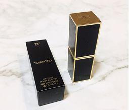 每个女人都缺少一支口红,每个女人的包包里都缺一支口红