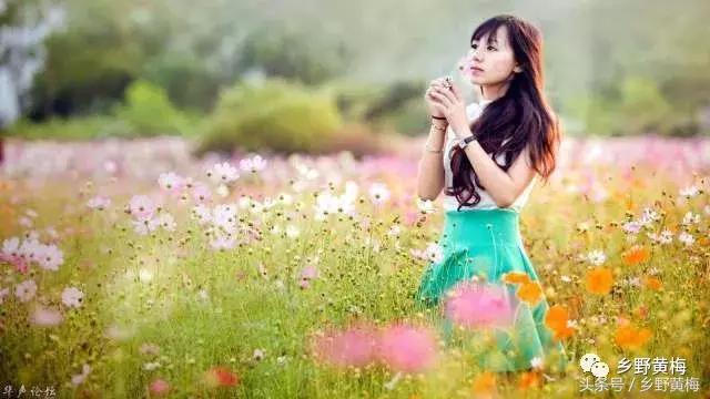 蒙尘创作,刘斌的电吉他