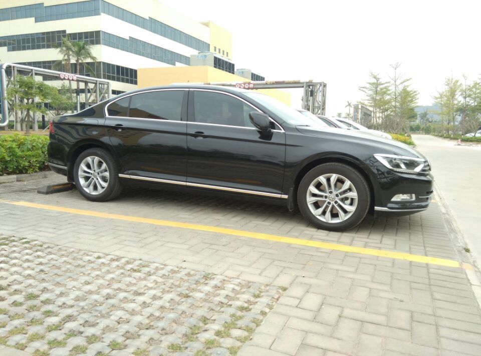 迈腾33030周年的用车感受,迈腾330豪华落地及养车成本