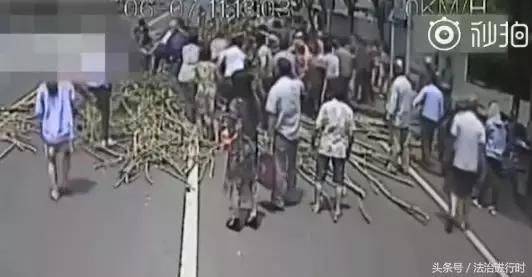 V早报：路边捡到“钻戒”四千多元金项链反被骗