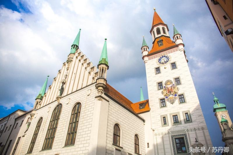 中国游客在德国买水果，12.8欧元1公斤的樱桃直呼真不贵