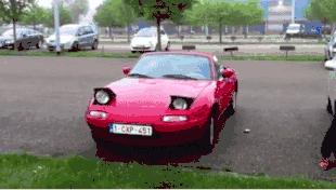 车灯发黄怎么治好视频讲解,车灯发黄最简单的方法